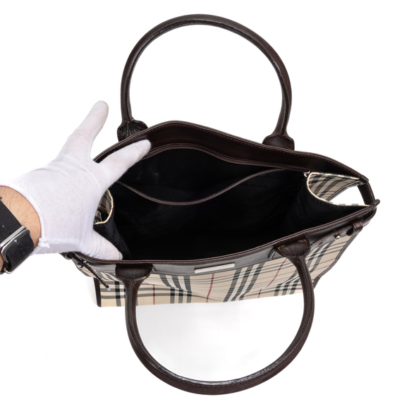 Burberry Vertical Tote - Picture 9 of 10